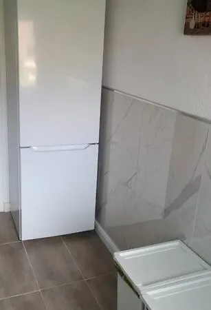 Zentrale Und Hochwertige 2-zimmer-wohnung Neustadt in Holstein